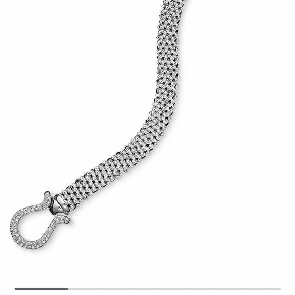 Diamond Horseshoe Clasp Mesh
Bracelet (5/8 ct. t.w.) can be sold as a set🥰 - Picture 2 of 2